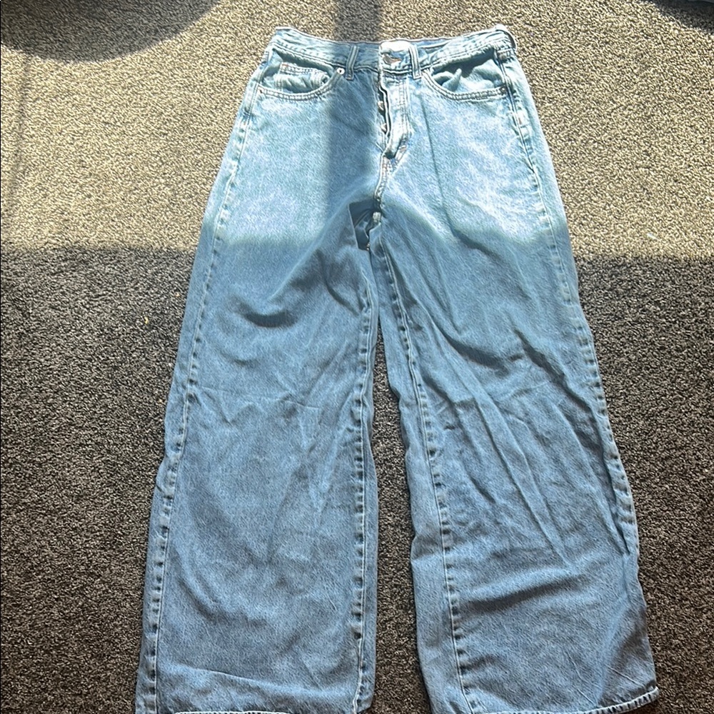 Universal Thread Blue Flare Wide Leg Jeans